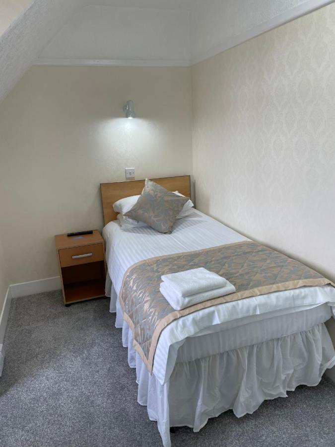 Oyo Queens Hotel, Skegness Ngoại thất bức ảnh