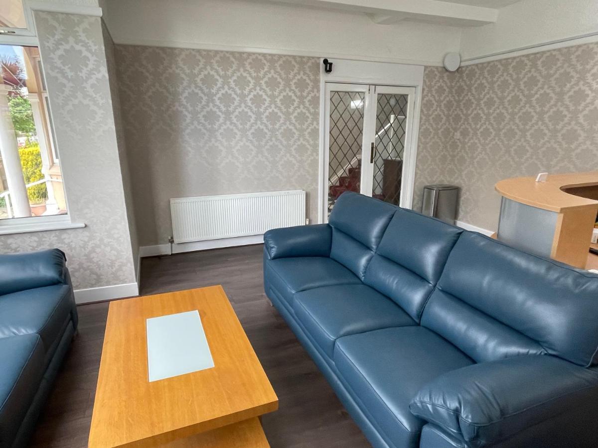 Oyo Queens Hotel, Skegness Ngoại thất bức ảnh