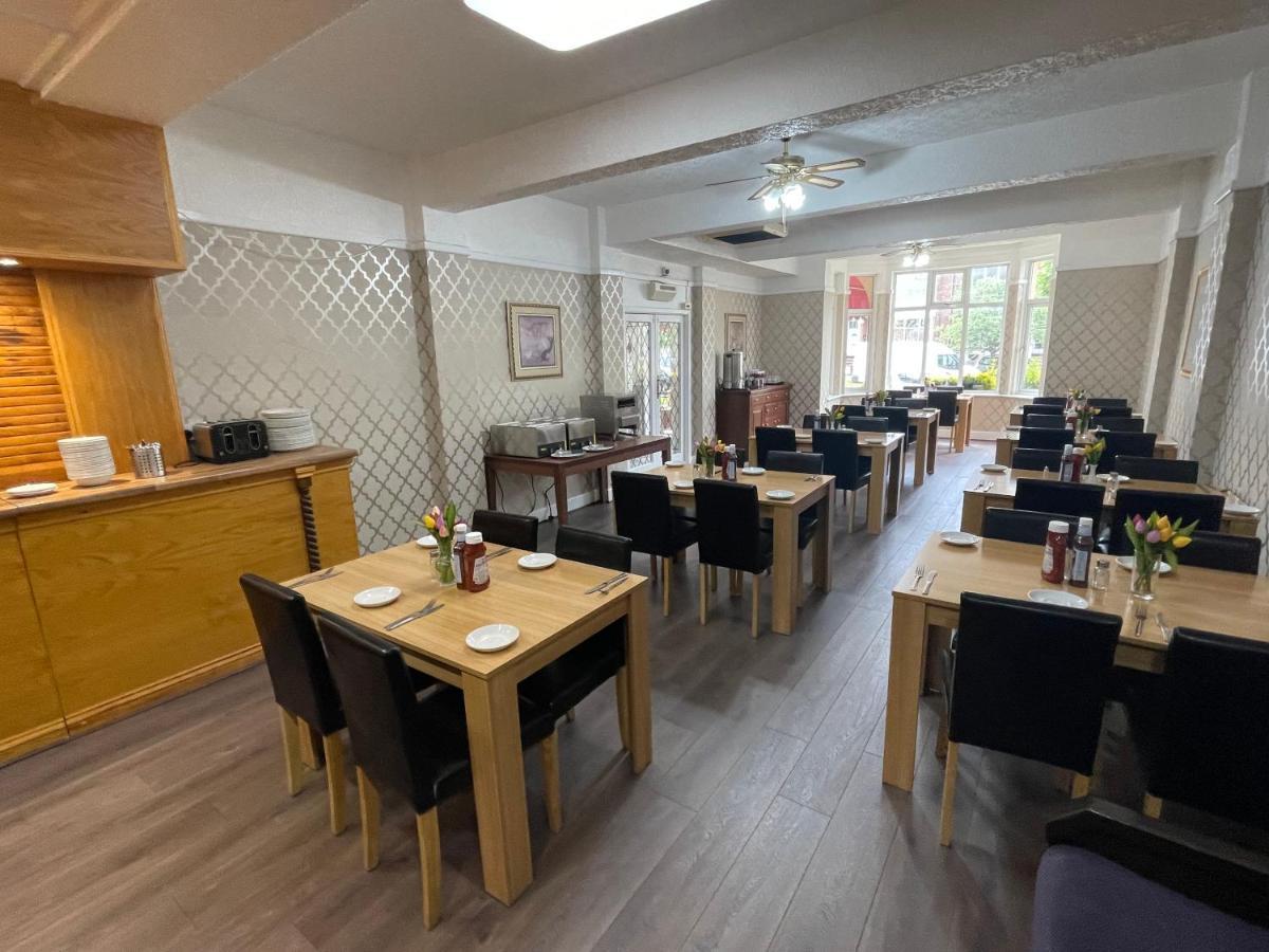 Oyo Queens Hotel, Skegness Ngoại thất bức ảnh
